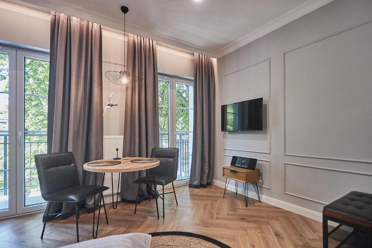 Apartment - 44 *